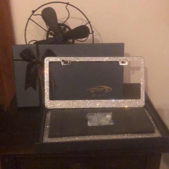 New OKLPF License Plate Frame (
FREE ) With a $60 or more purchase - Picture 3 of 4